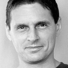 Владимир Динец