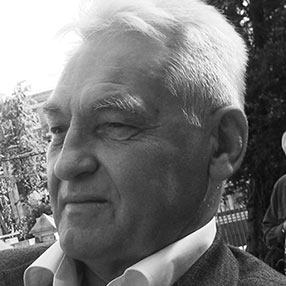 Леонид Пономарев